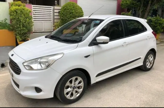 Ford Figo Titanium 1.2 Ti-VCT 2018