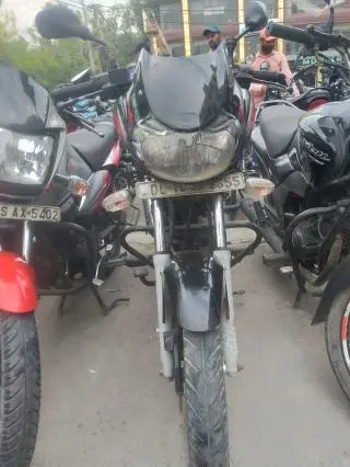 Bajaj Discover 125cc 2016