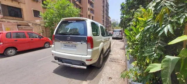 Tata Safari Storme EX 2014