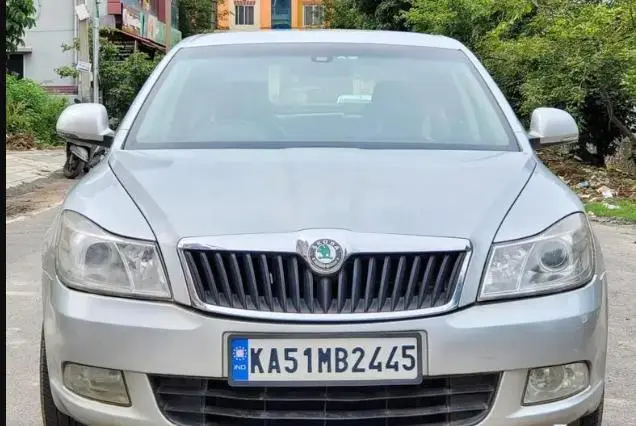 Skoda Laura Ambiente 1.8 TSI 2011
