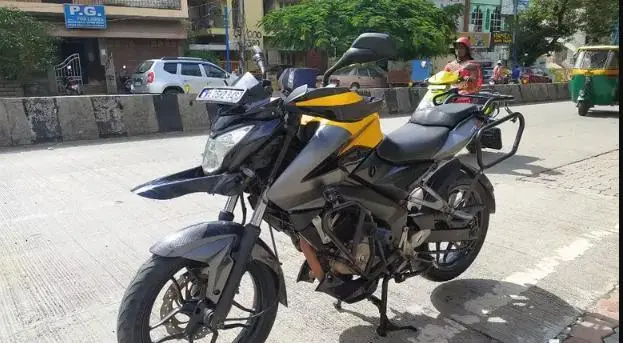 Bajaj Pulsar NS 200cc 2013