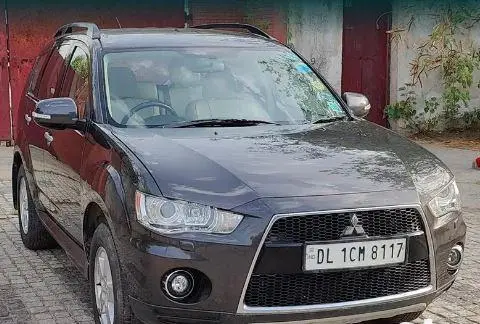Mitsubishi Outlander 2.4 AT 2012