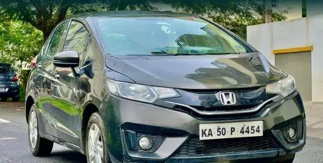 Honda Jazz S CVT i-VTEC 2016