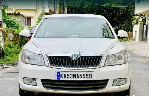 Skoda Laura Classic 1.8 TSI 2012