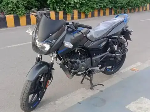 Bajaj Pulsar 125cc Disc BS6 2020