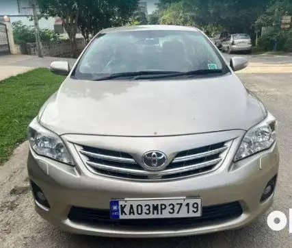 Toyota Corolla Altis 1.8 VL AT 2011