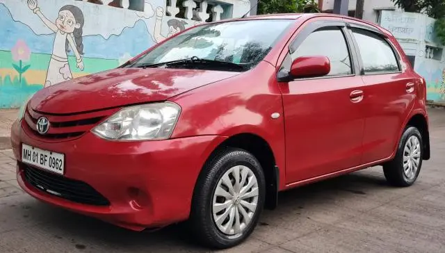 Toyota Etios Liva G 2013
