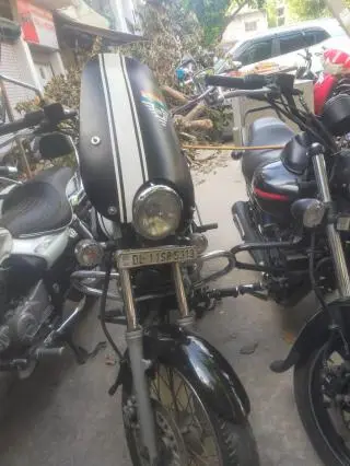 Bajaj Avenger Cruise 220 2017