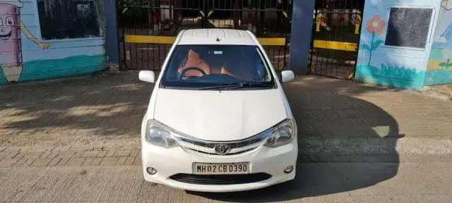 Toyota Etios Liva VX 2012