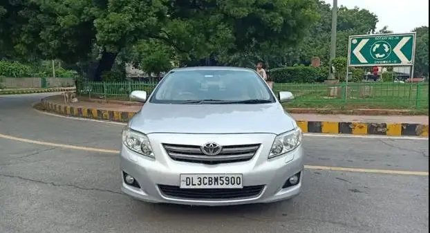 Toyota Corolla Altis 1.8 J 2010