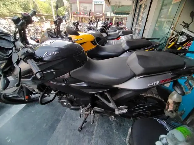 Bajaj Pulsar NS200 ABS 2020