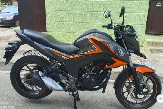 Honda CB Hornet 160R CBS 2017