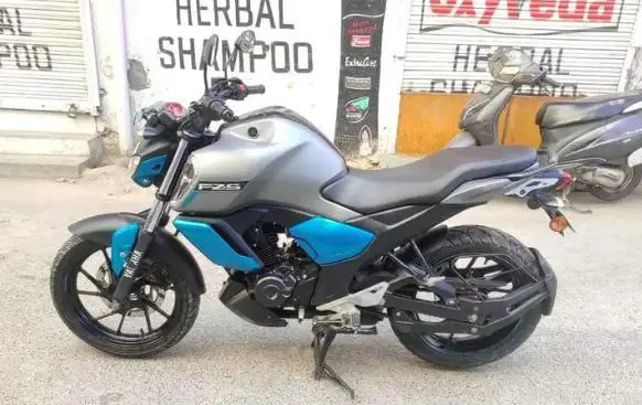 Yamaha FZS-FI V 3.0 150cc 2019