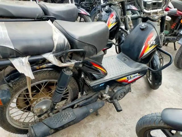 TVS XL 100cc 2020
