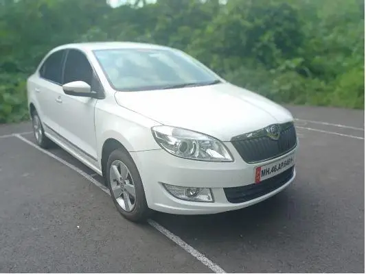 Skoda Rapid 1.5 TDI STYLE MT 2016