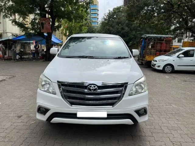 Toyota Innova 2.5 GX 7 STR BS IV 2012