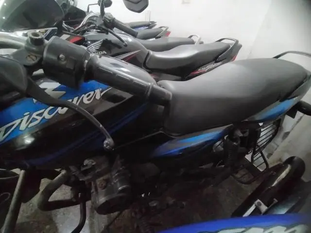 Bajaj Discover 125cc 2011