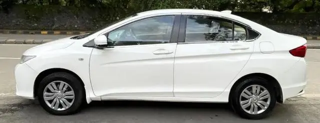 Honda City SV i-VTEC 2014
