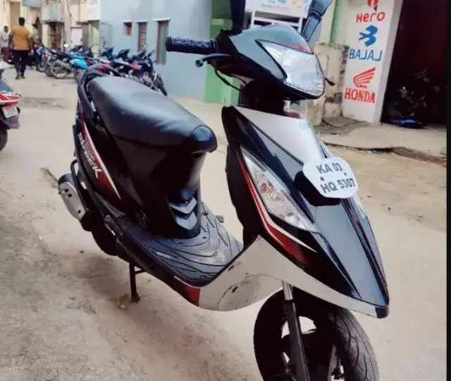 TVS Scooty Streak 100cc 2013