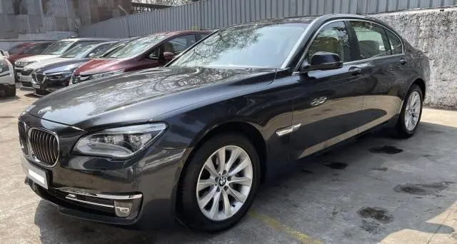 BMW 7 Series 730Ld Signature 2013