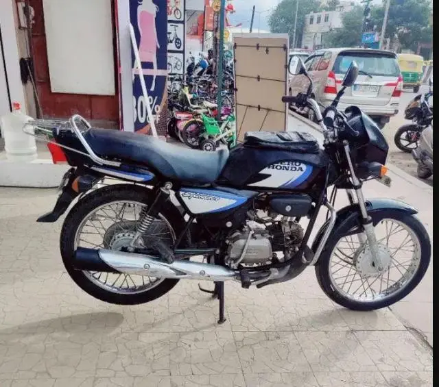 Hero Splendor Plus 100cc 2010