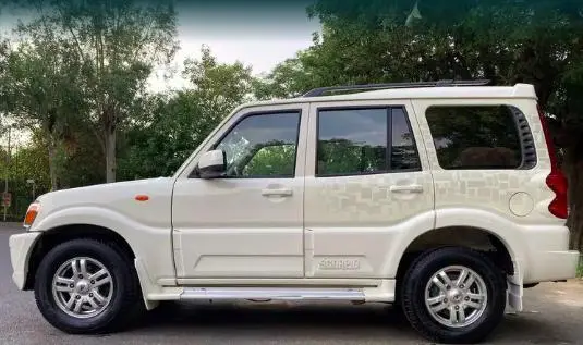 Mahindra Scorpio VLX 2WD 2014