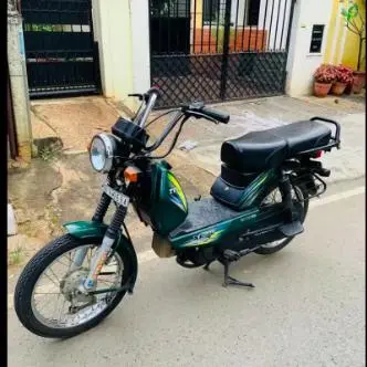 TVS XL 100cc 2020