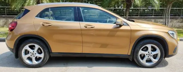 Mercedes-Benz GLA 200 2017