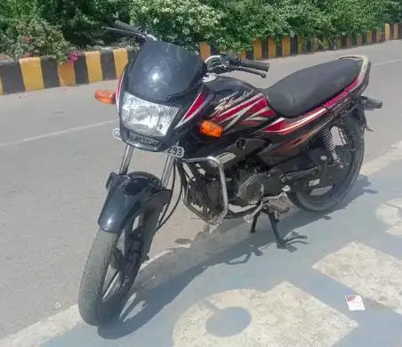 Hero Super Splendor 125cc 2016
