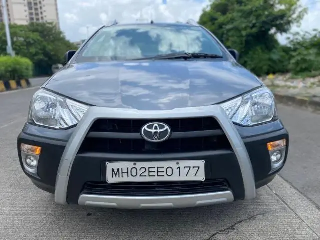 Toyota Etios Cross 1.2 G 2015