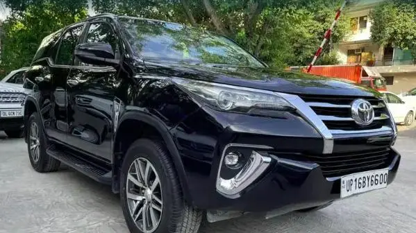 Toyota Fortuner 3.0 4x4 AT 2018