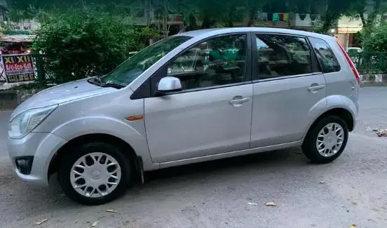 Ford Figo ZXI DURATORQ 1.4 2012