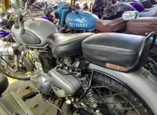 Royal Enfield Classic Gunmetal Grey 350cc 2018