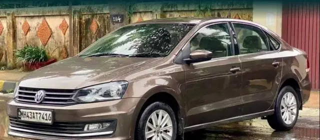 Volkswagen Vento 1.6L Highline 2016