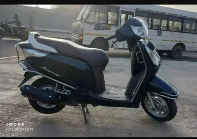 Honda Aviator 110cc Deluxe 2016