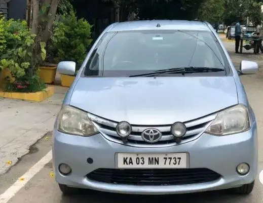 Toyota Etios VX 2011
