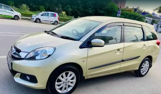 Honda Mobilio V i-DTEC 2014