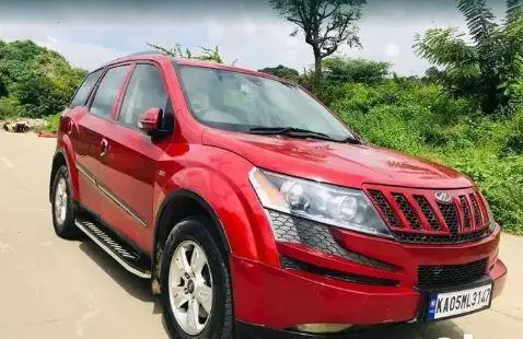 Mahindra XUV500 W8 2WD 2012