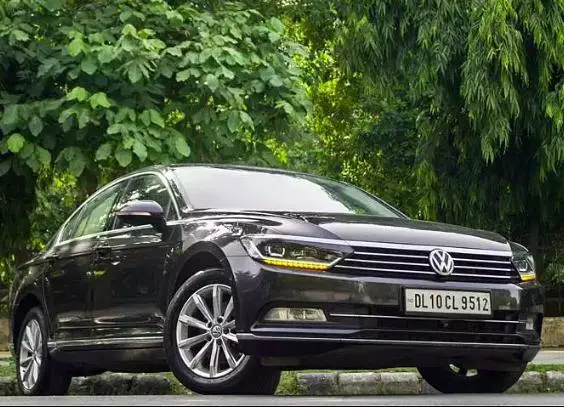 Volkswagen Passat Highline 2.0 TDI AT 2019