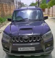 Mahindra Scorpio S7 140 bhp 2WD 2018