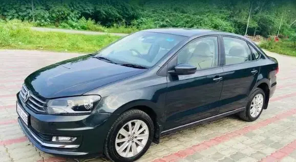 Volkswagen Vento 1.6L Highline 2017