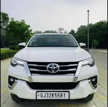 Toyota Fortuner 2.8 4x2 MT 2020