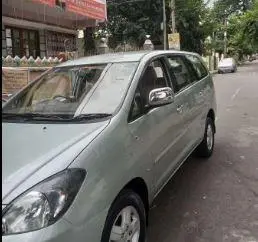 Toyota Innova 2.5 V 8 STR 2008