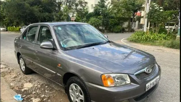 Hyundai Accent Executive 2012