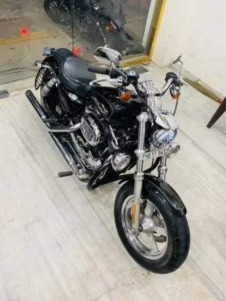 Harley-Davidson 1200 Custom 2017