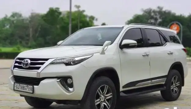 Toyota Fortuner 2.8 4x2 MT 2017