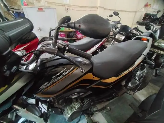 Hero Super Splendor Self Disc Alloy 125cc BS6 2021