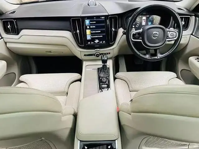 Volvo XC60 B5 Inscription BS6 2021