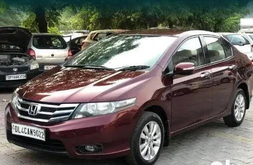 Honda City 1.5 V AT 2013