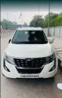 Mahindra XUV500 W11 AT 2018